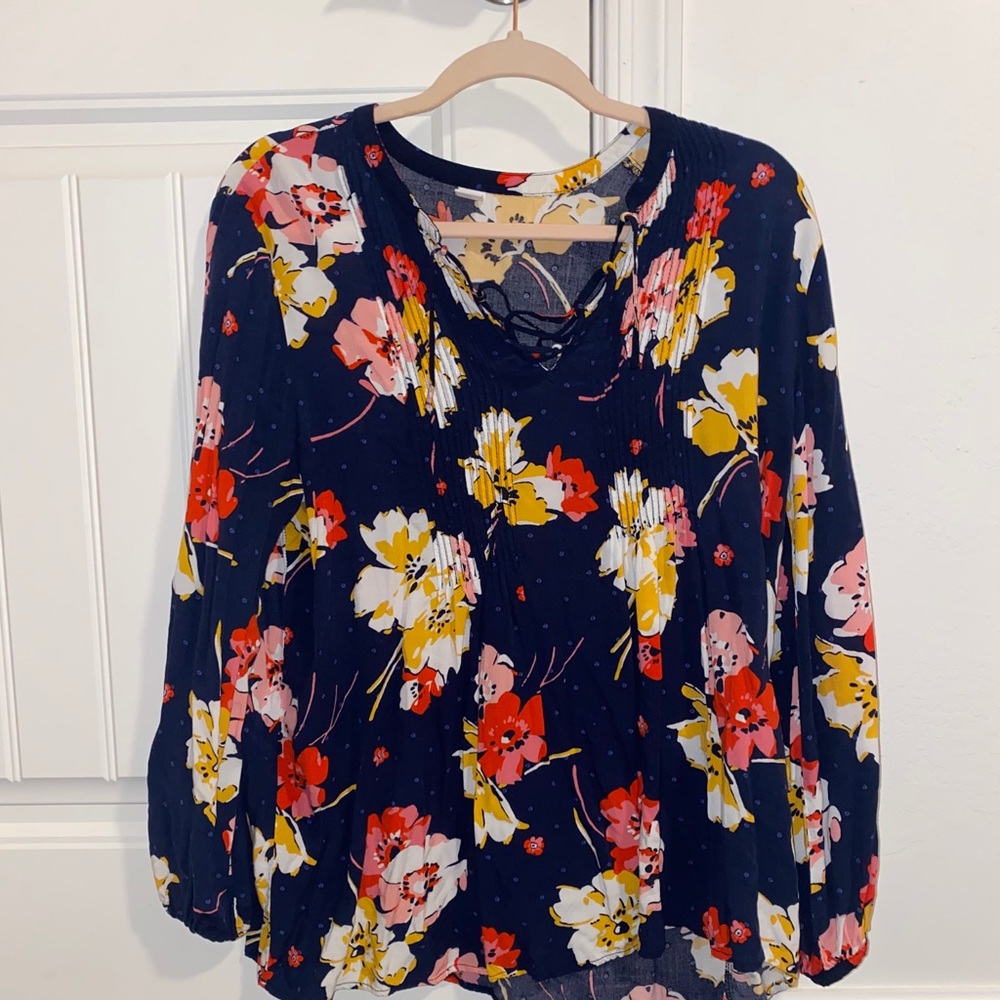 Long sleeve shirt